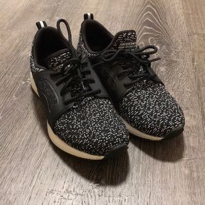 tenis skechers bobs memory foam